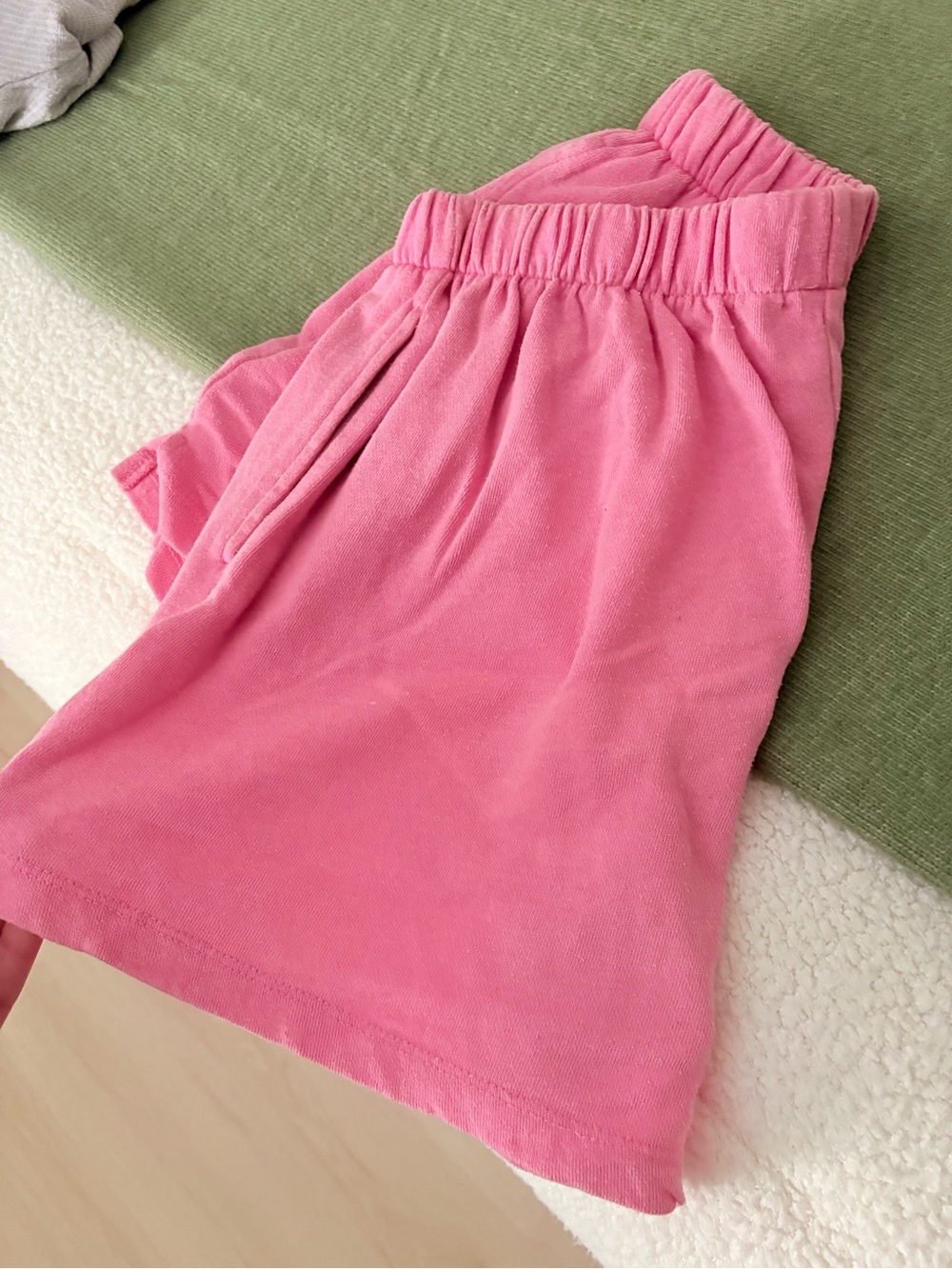 Garage Shorts - Picture 4 of 4